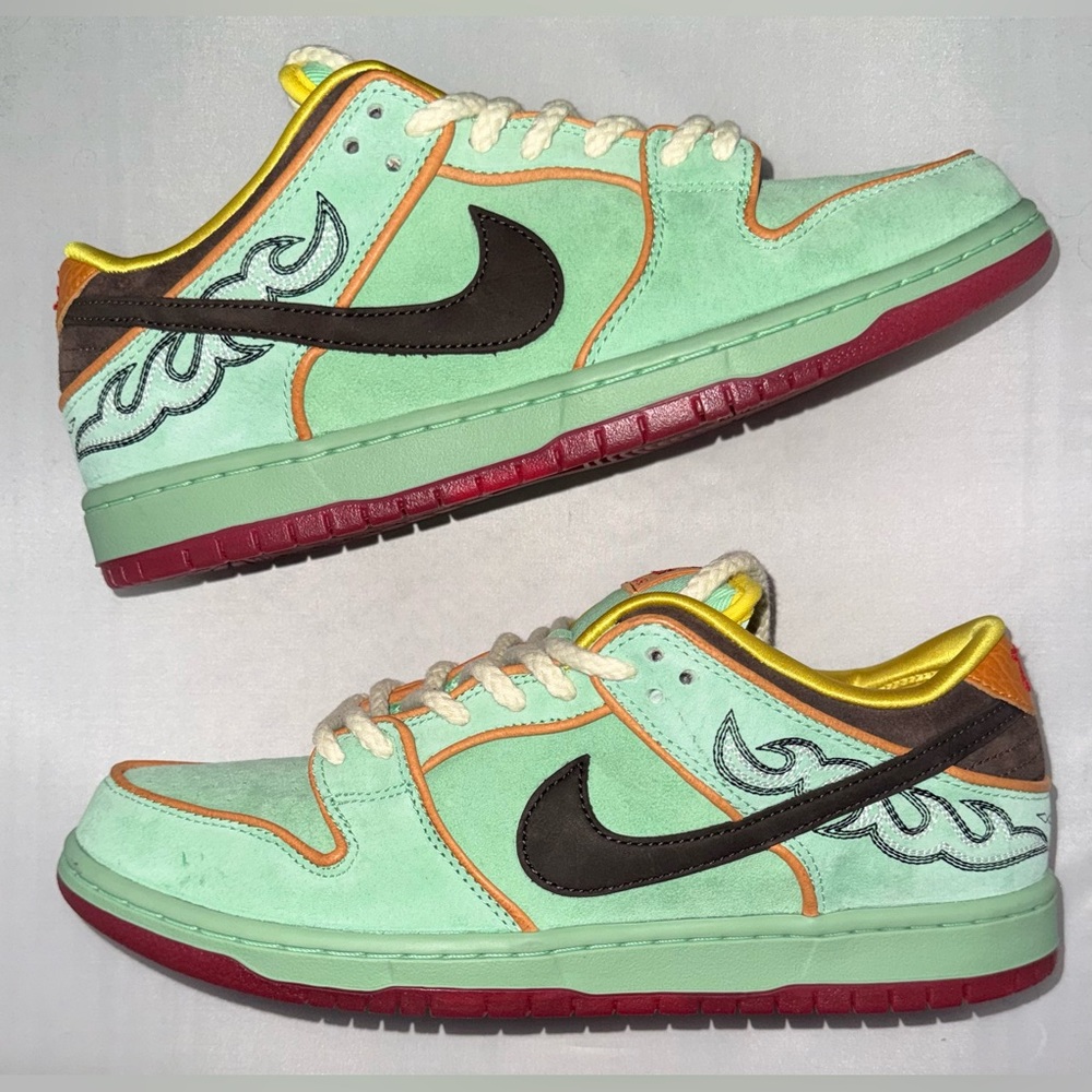 Nike SB Dunk Low Pro 'Rodeo Tourmaline' HF3058-300 Men’s Size 11